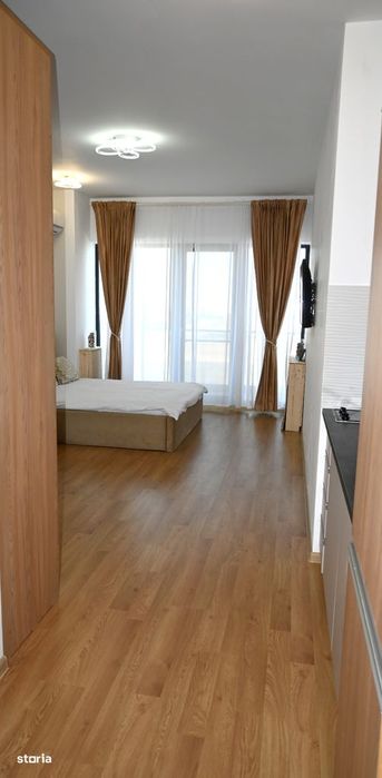 Vand Studio si Parcare cu vedere la mare si promenada !