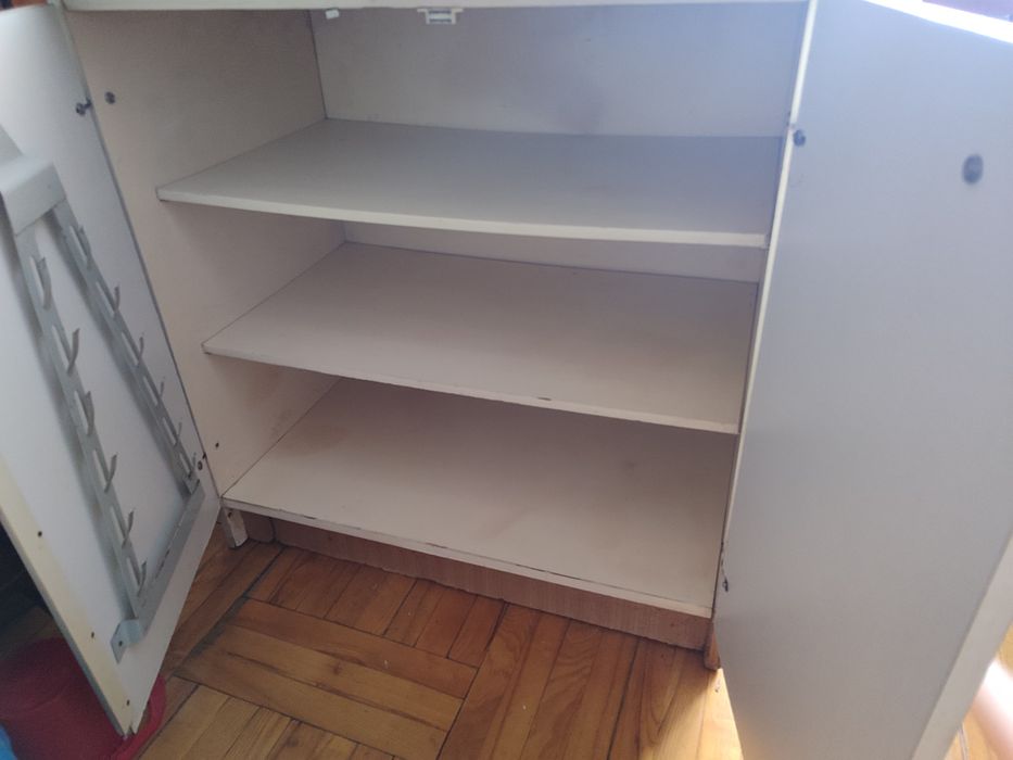 Шкаф отдам даром