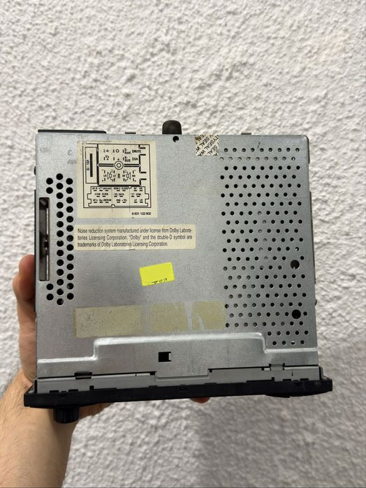 Радиa за автомобили - VW Dolby GAMMA 1J0035186D / Opel 90566821 CDR500 2F4 GM Delco