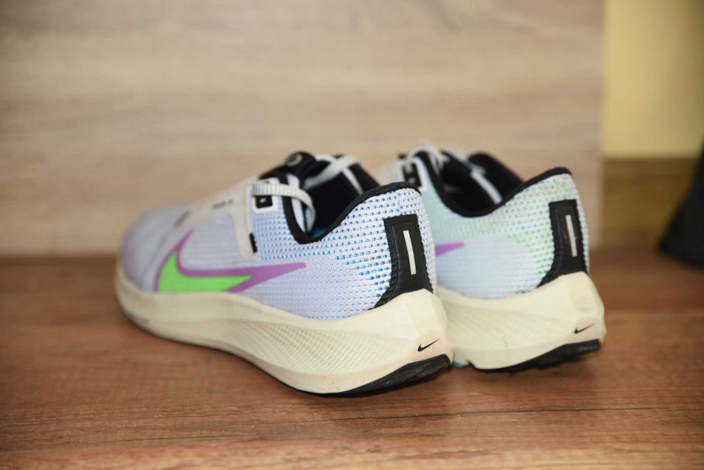 NIKE оригинални мъжки маратонки номер 44,5