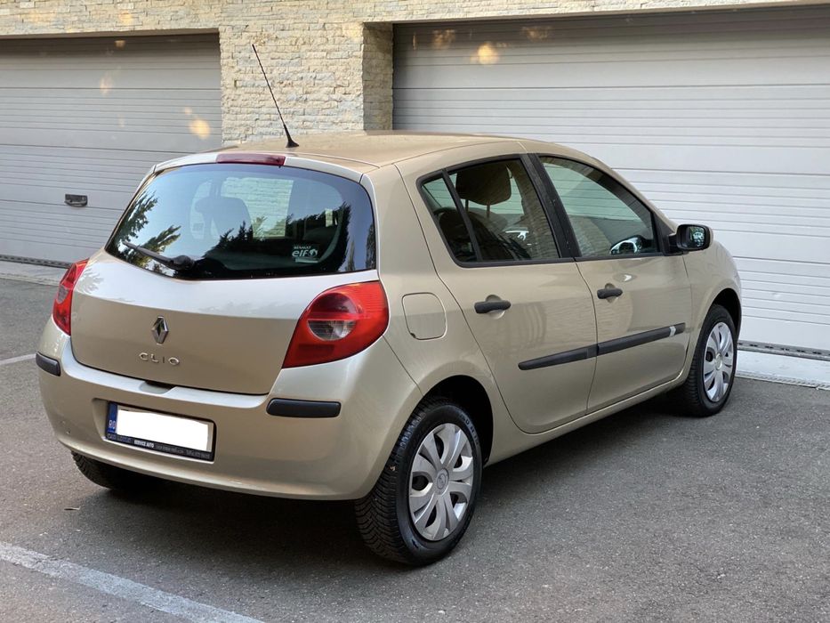 Renault Clio 1.2 Benzina 75 cp Doar 43 000 mii de km Unic  proprietar
