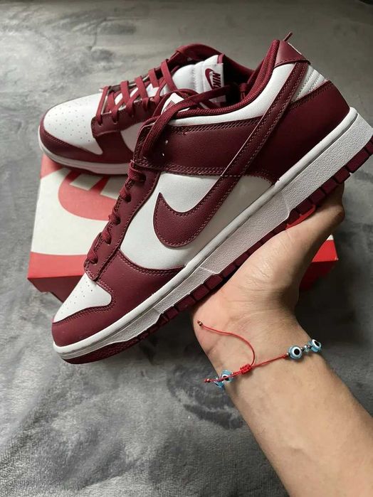 Nike Dunk Low Team Red