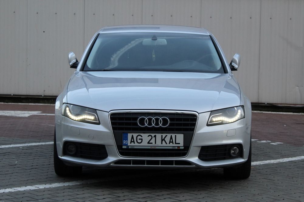Vând Audi a4 b8 2011