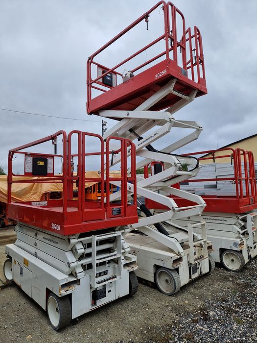 Nacela tip foarfeca 10 metri