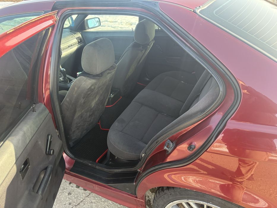 BMW e36 1.8 механика