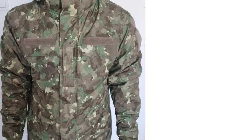 Scurtă militară/armată combat