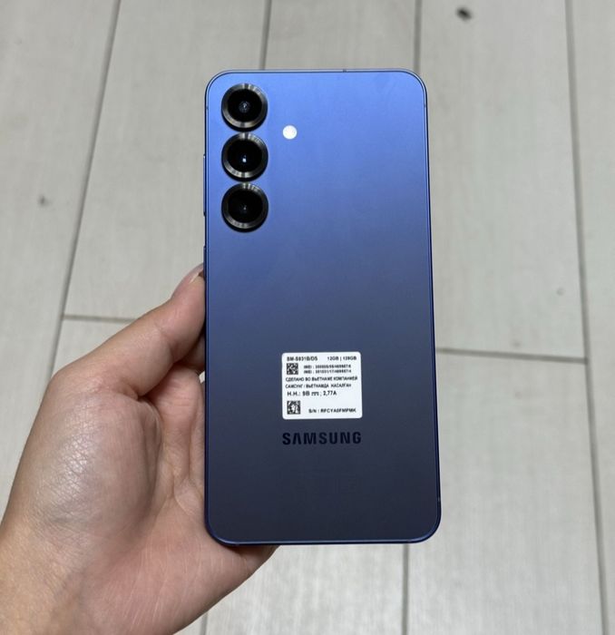 Samsung S25 на 128