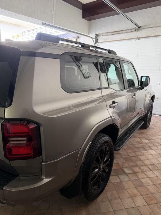 Len Kruzer Prado 250