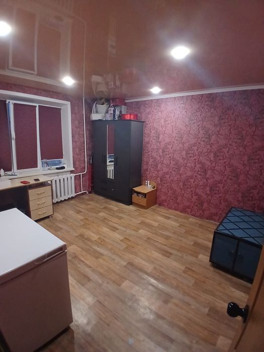 Продам 4-комнатную квартиру