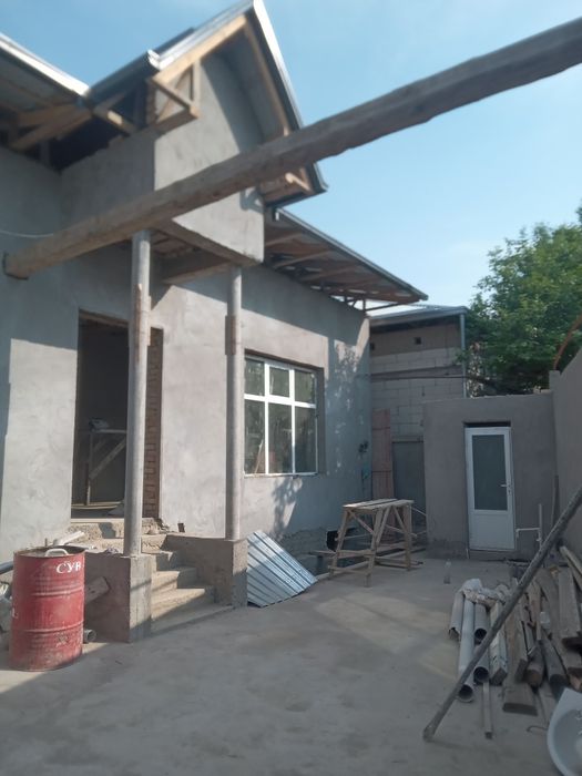 Sergili kamenterinda uy sotiladi