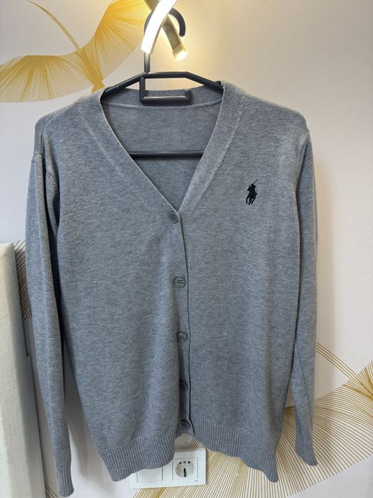 Женская одежда куртка кофта