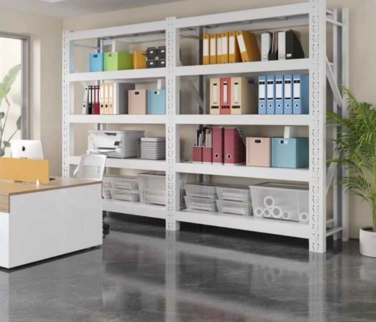 Металлический стеллаж для ванной с регулируемыми полками