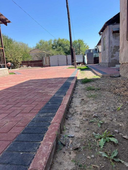 Поребрики полуметровые