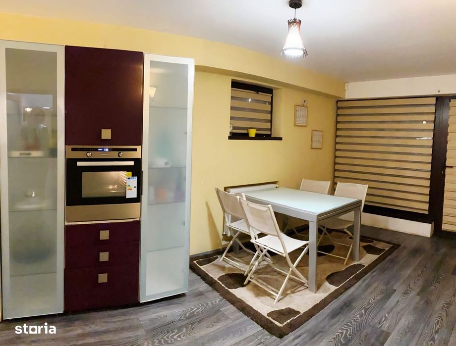 De închiriat Casă 6 camere Sediu firmă Birouri 220mp Miroslava