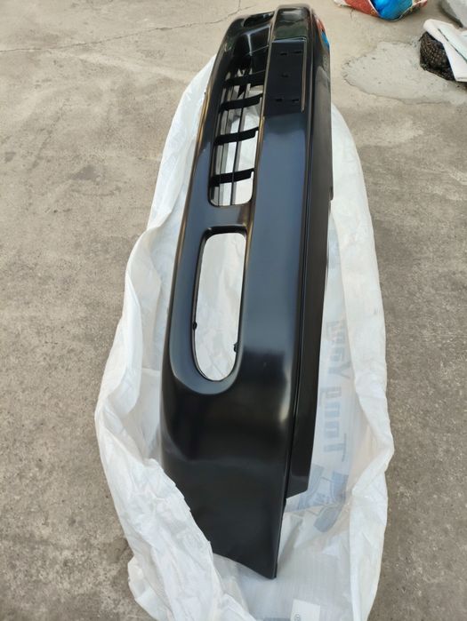 Мазда кронус бампер Тайвань