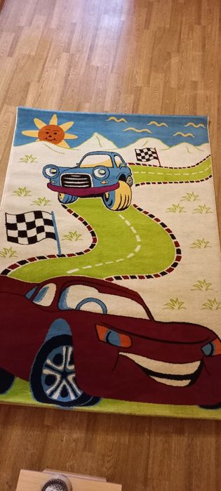 Срочно продам детский ковер