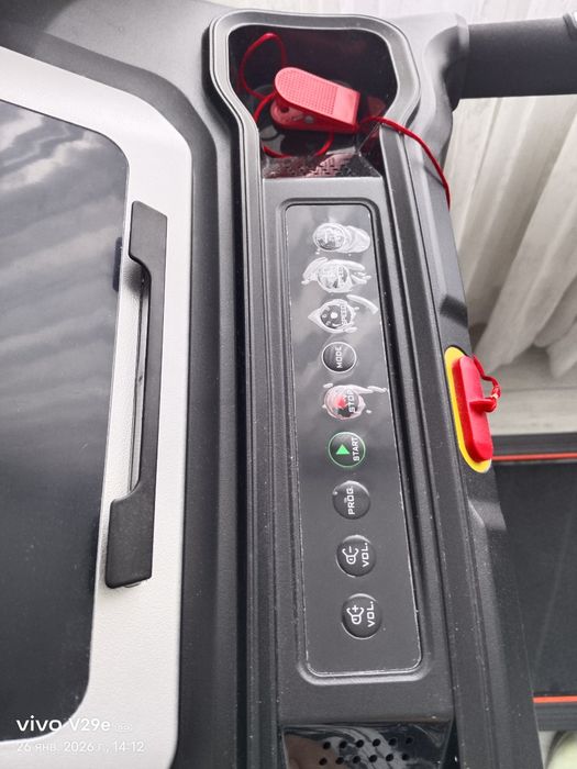 Продаю беговую дорожку