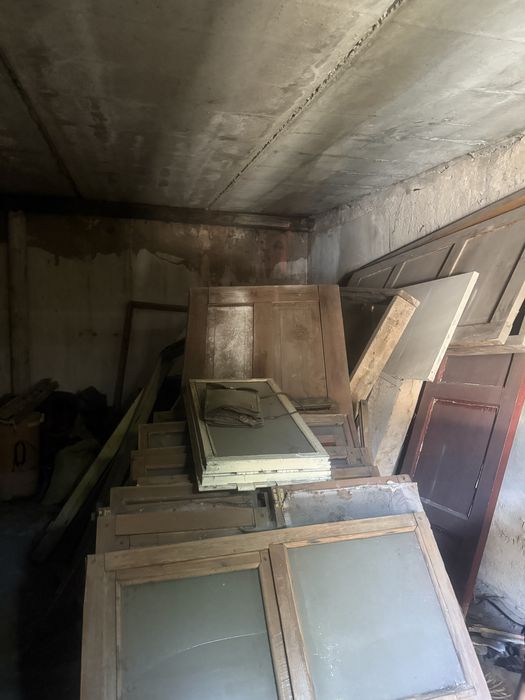 Продам окна и двери из дерево