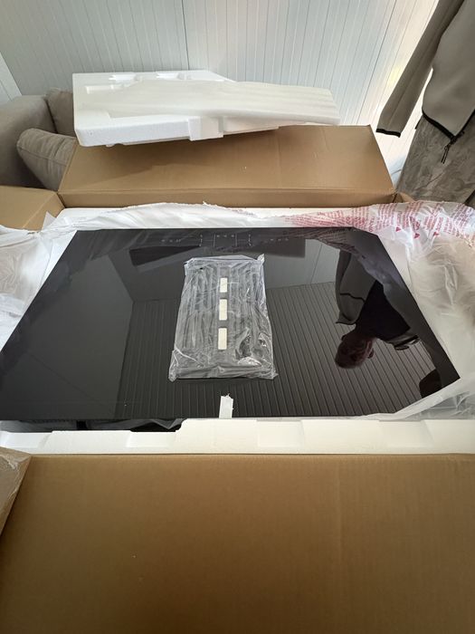 Plita cu hota incorporata