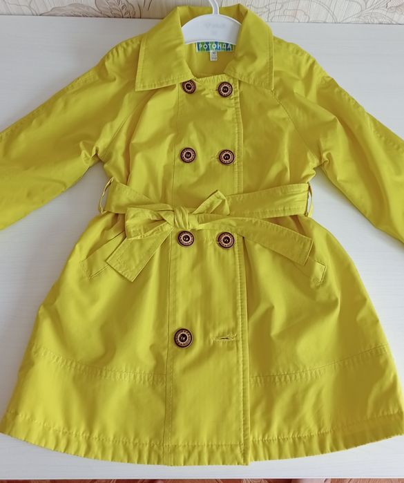 Весенний плащ на девочку