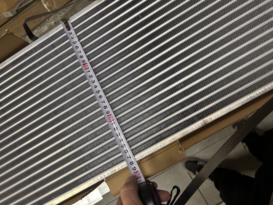 Интеркулер Mercedes Sprinter Tdi , Cdi