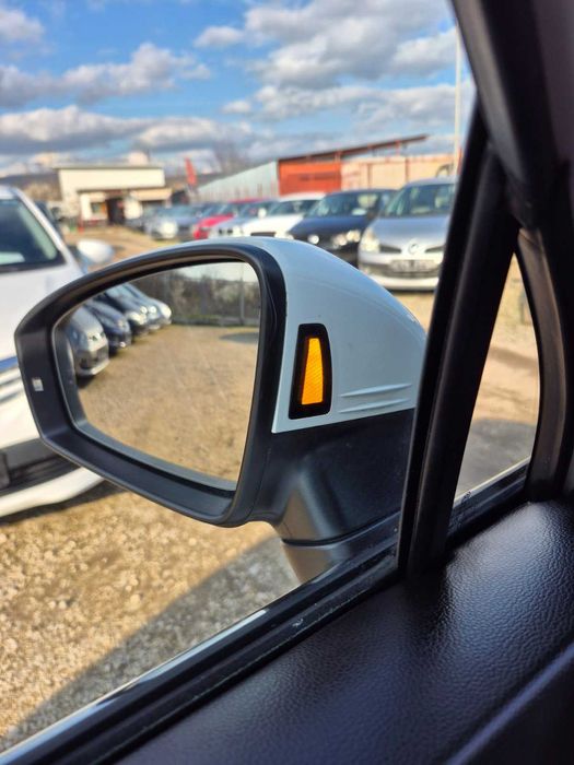 VW Tiguan Allspace 2.0 TDI 4x4 ,Virtual ,Distronic , Keyless DSG 150 к.с 2018 реални километри