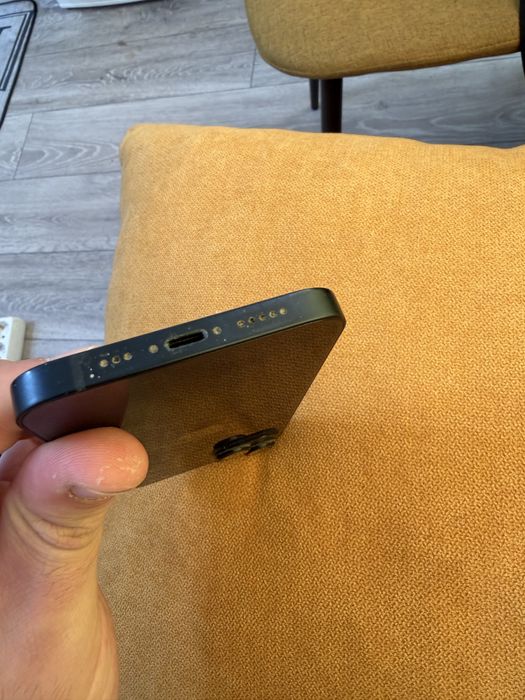 Айфон 13 топ състояние