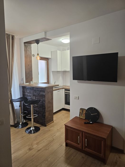Proprietar,inchiriez  apartment nou cu o camera