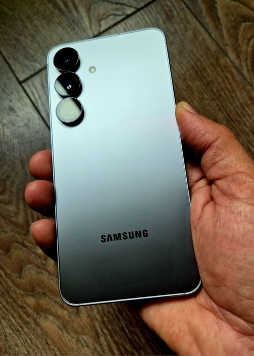 Samsung Galaxy S25 8/128