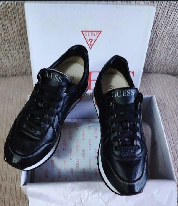 Guess Nr 41 piele, noi