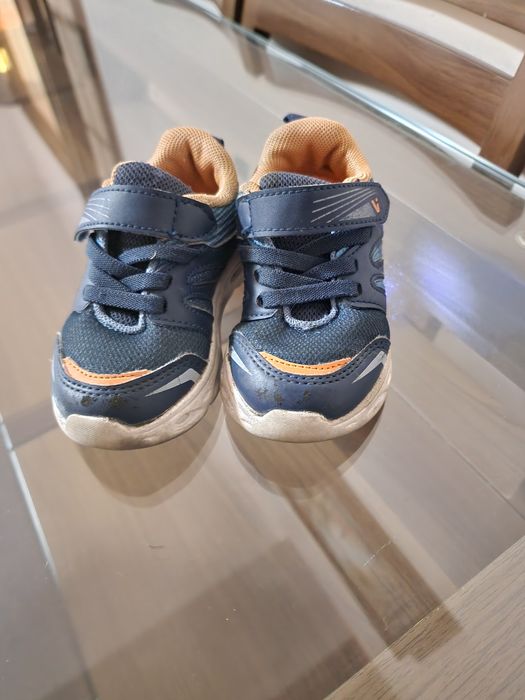 Кроссовки детские vicco