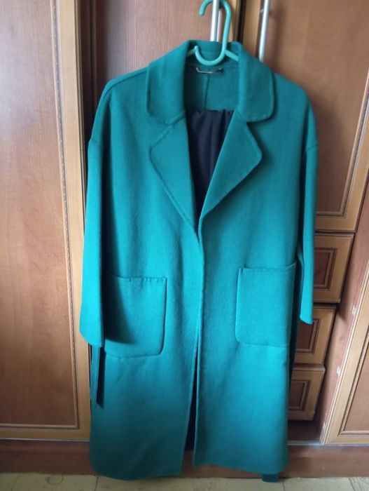 Пальто М размер 7000тг