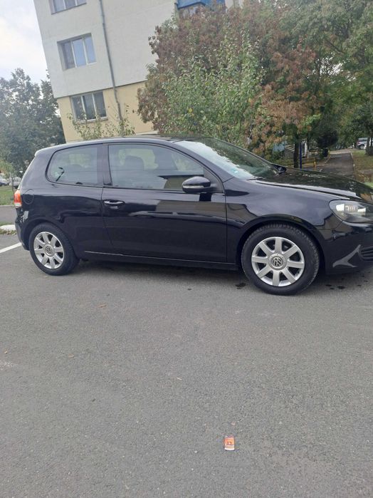 Proprietar vând w golf 6,1.4 benzina MPI