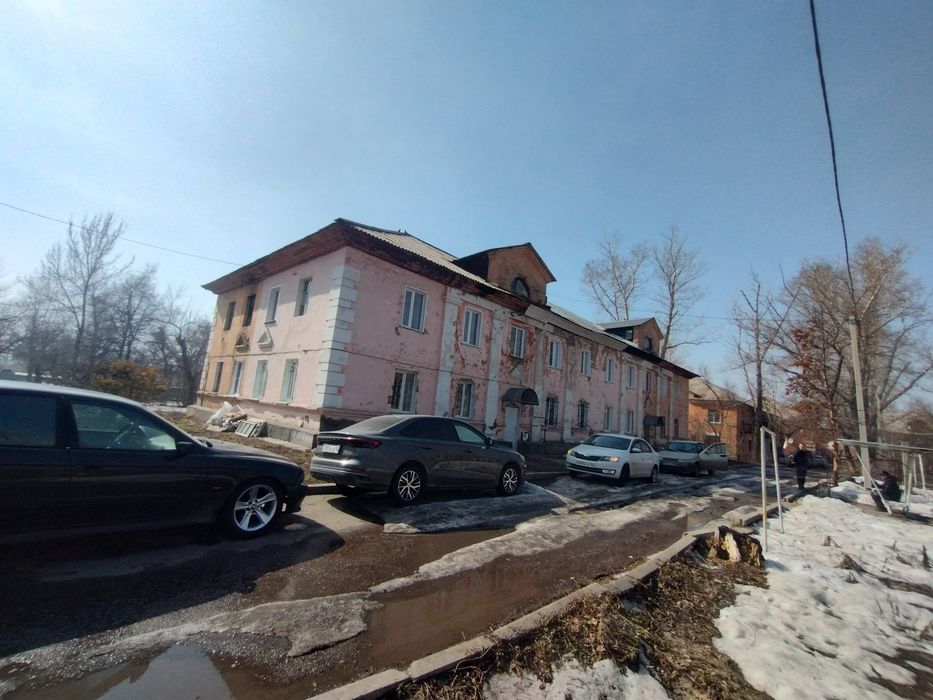 Продам двушку на Бажова