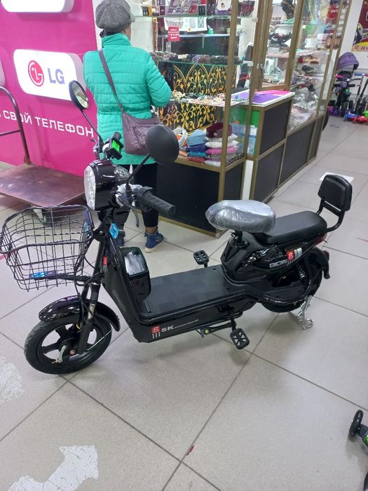 Продам электроскутер в Павлодаре