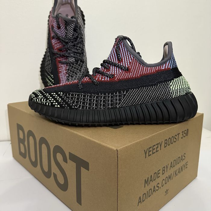 Yeezy Boost 350 Yecheil