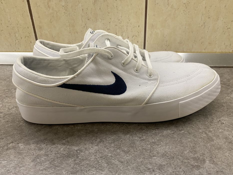 Nike ediție limitată , nr.45 !