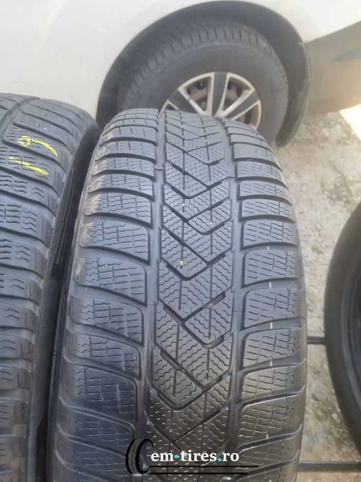 SET 2 Anvelope Iarna 245/50 R19 PIRELLI Sottozero 3 105V - Runflat