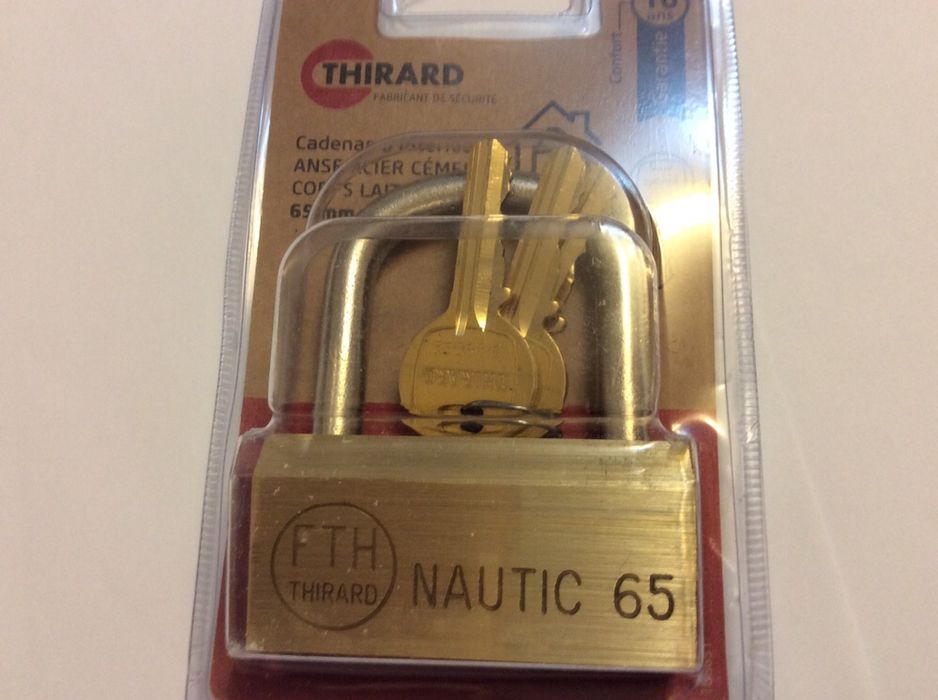 Lacat profesional Thirard NAUTIC 65 made in France,sigilat ,nou