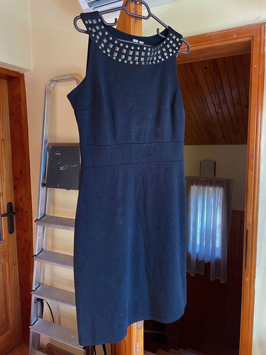 Дамски рокли М-Л