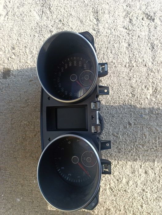 Километраж Голф 6 бензин/ VW Golf 6 1,4TSI  5K0920870D