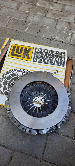 Диск сцепления "мерседес".м103-м102