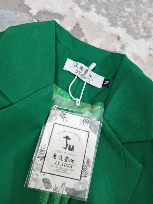 Женский пиджак 42 размер