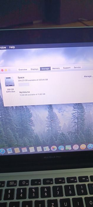 Vând MacBook pro mid 2010