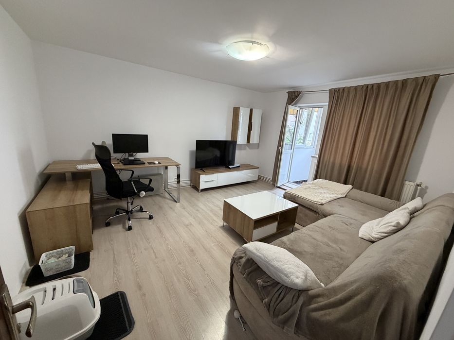 Apartament 3 camere de inchiriat(strada George Fotino) 63mp incepând cu data de 15 septembrie