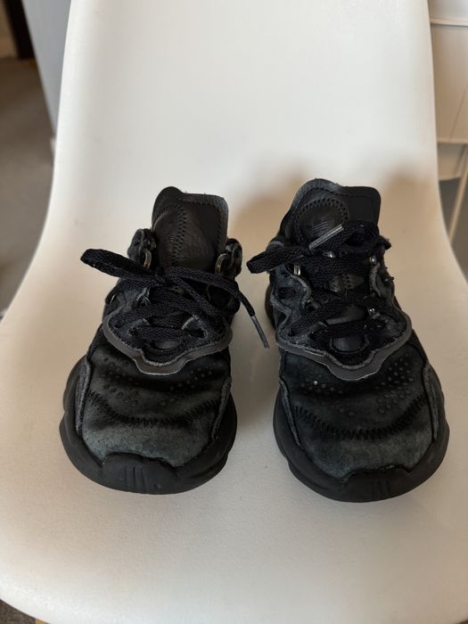 Adidasi Adidas Ozweggo marimea 28