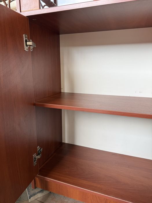 Книжная, оффисная полка