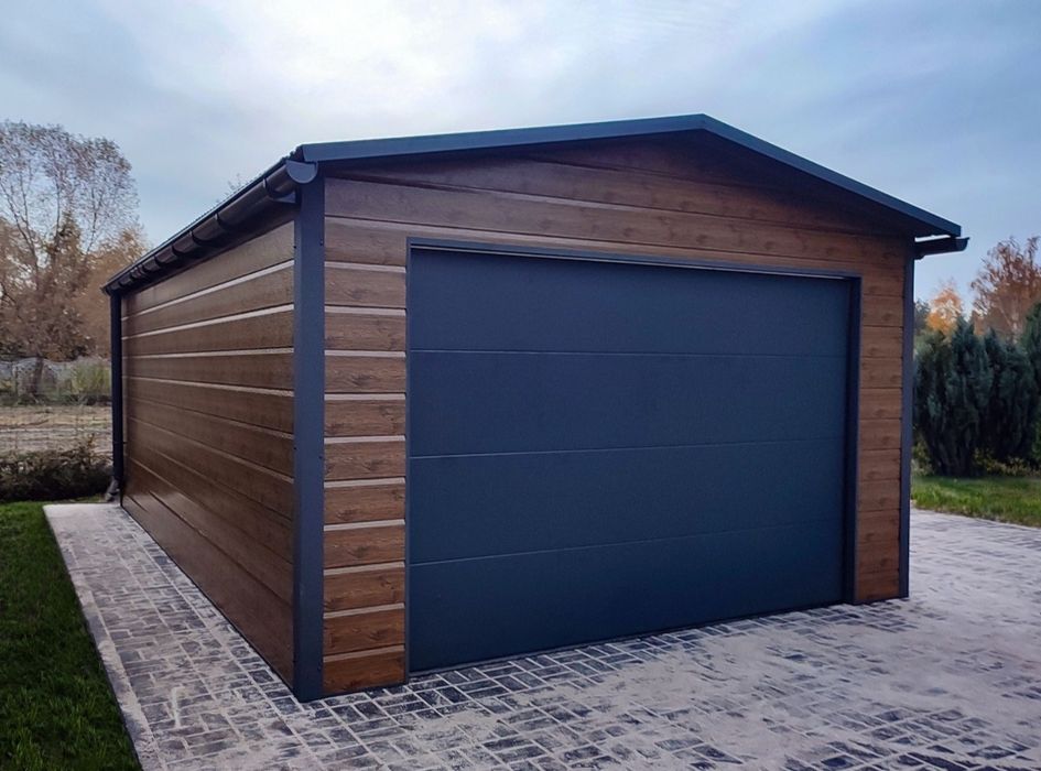 Vând garaj la comandă pe structură metalică