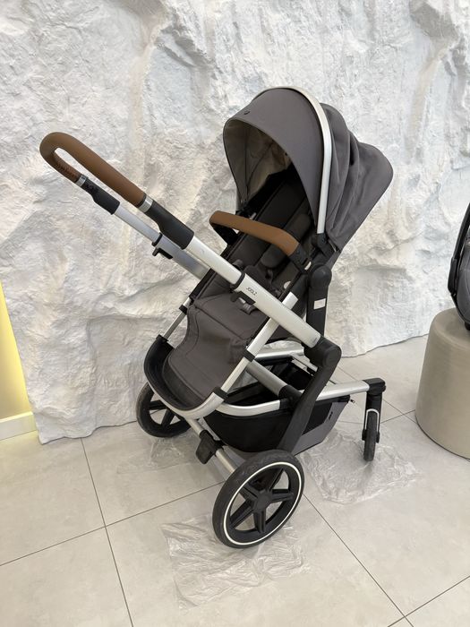 Детская Каляска JOOLZ DAY+ 3 в 1