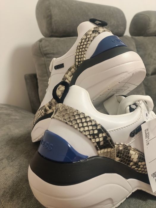 Sneakers Guess originali cu eticheta
